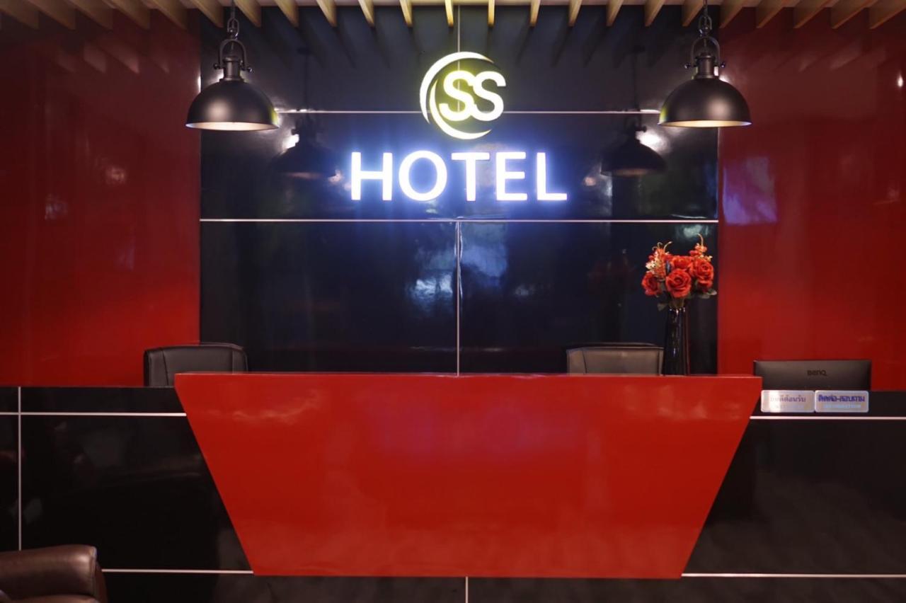 S.S.Hotel Nangrong Exterior photo